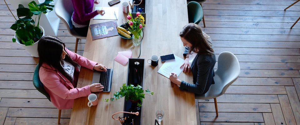 گروه تولیدی و صنعتی مهندس قلعه نویی